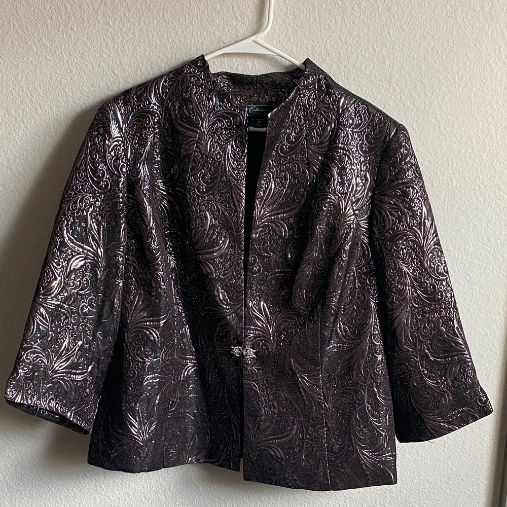 Dressbarn Brown and Black Brocade Blazer for Women